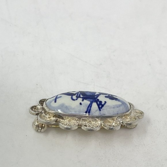 Vintage Delft Holland 800 Silver Filigree Porcelain Oval Brooch Pin Tarnish - Picture 3 of 8